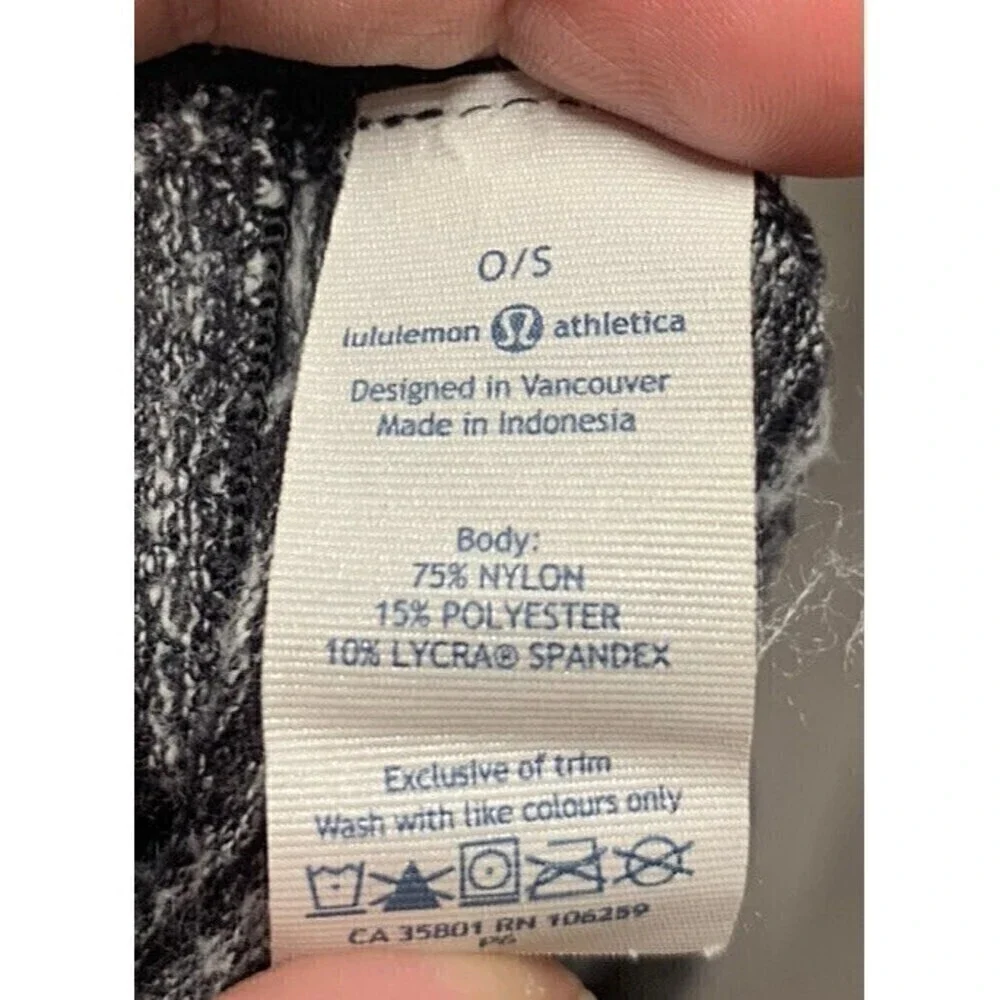 Lululemon‎ Vinyasa Womens Infinity Scarf Gray